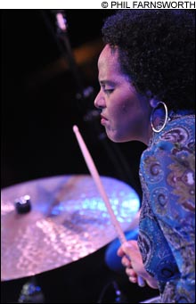 0909_terri_main 0909_terri_main